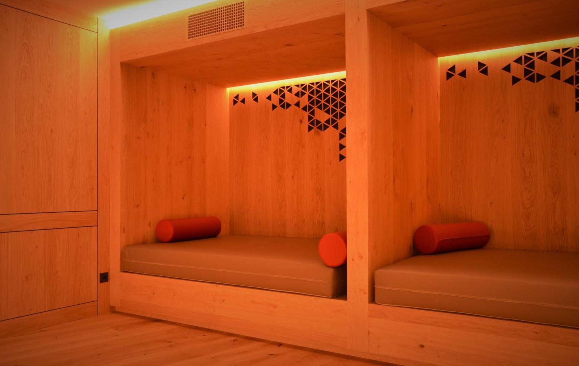 Kastelart - Karbon Aparthotel Castelrotto Ngoại thất bức ảnh